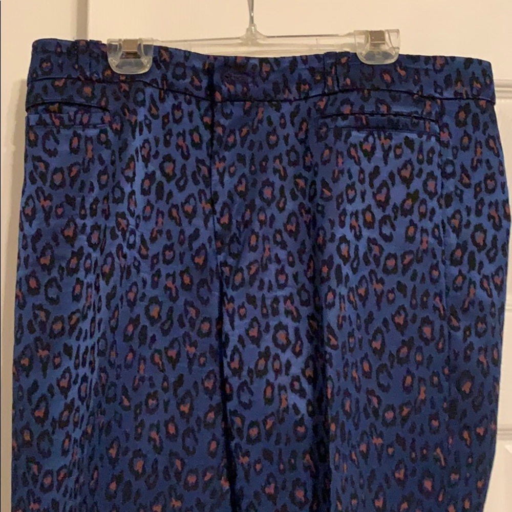 Banana Republic pant with leopard print, sz 8